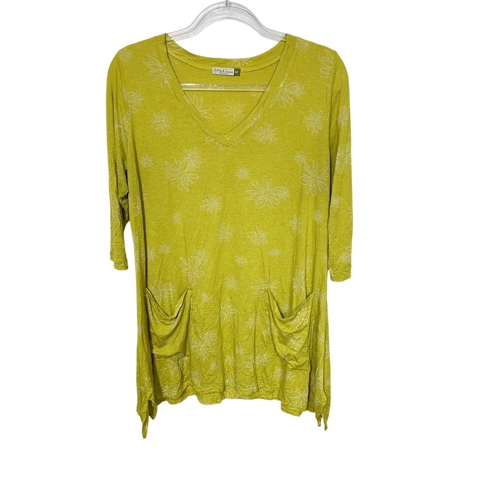Chalet et Ceci Tunic Top Women Size M Lime Green Floral V-Neck Pockets Lagenlook